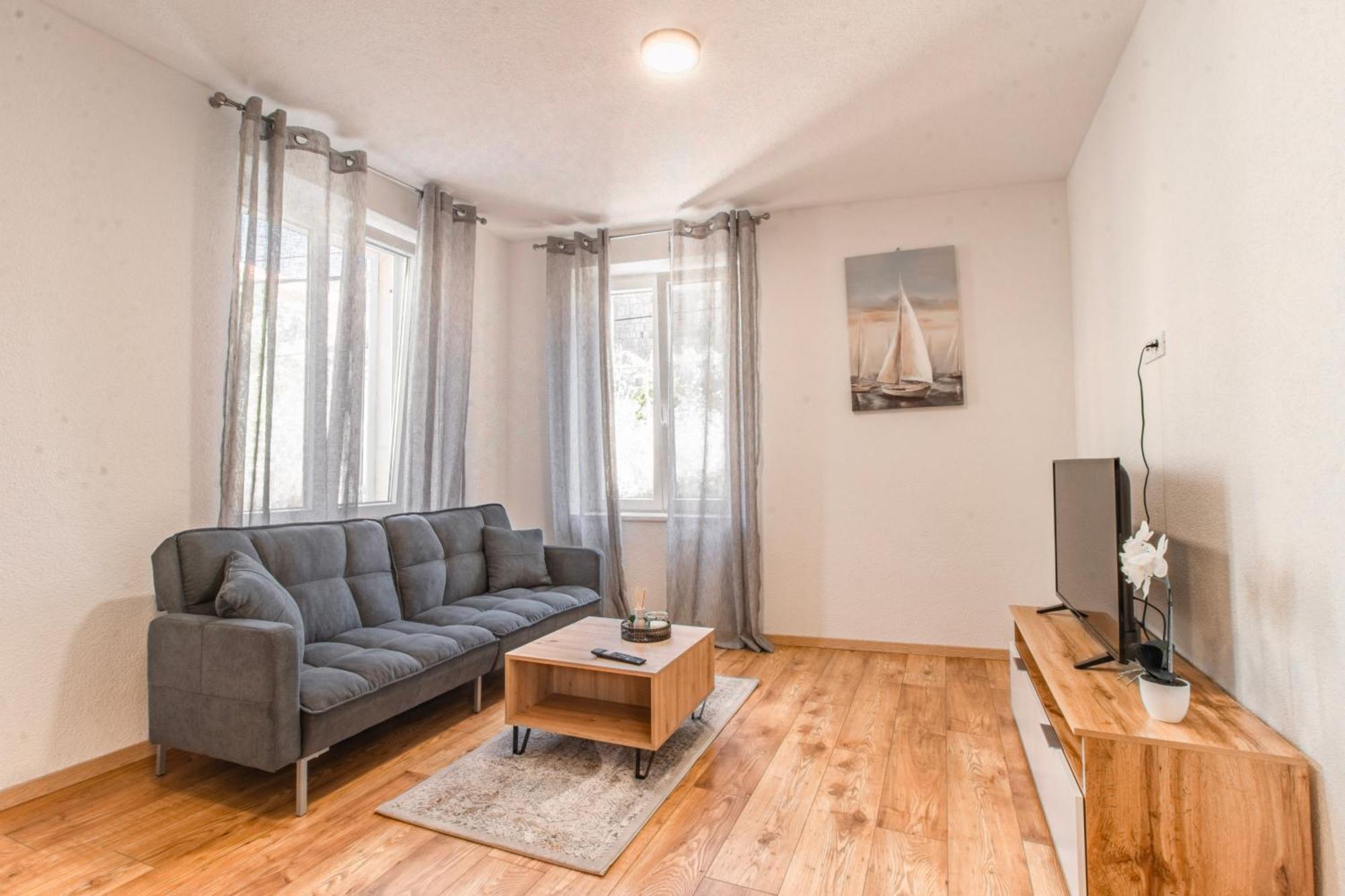 Apartments Florian Lopud Buitenkant foto